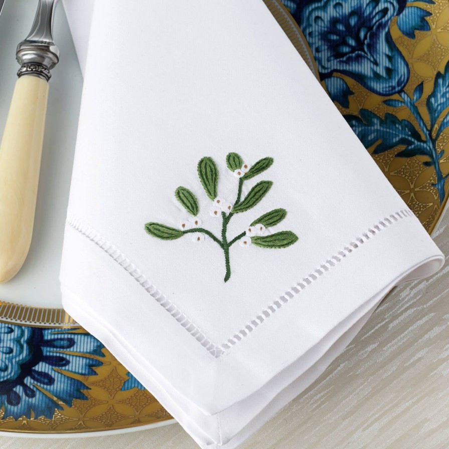 Dining Sibona | Mistletoe Christmas Dinner Napkin