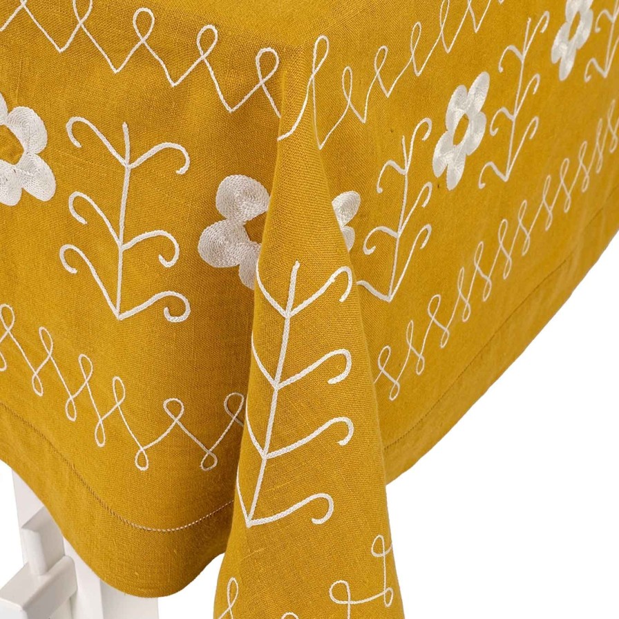 Dining Malaika | Daisy Tablecloth Ecru