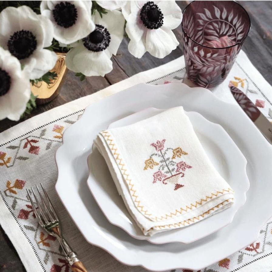 Dining Malaika | Rosebud Hand-Embroidered Linen Placemat