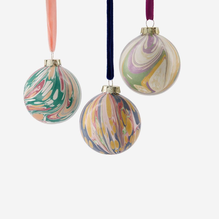 Dining Bonadea | Hand-Marbled Ceramic Baubles