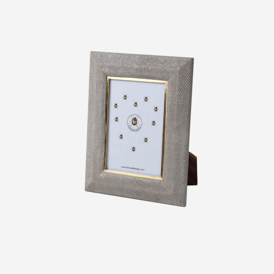 Dining Forwood Design | Bella Frame Barley Shagreen